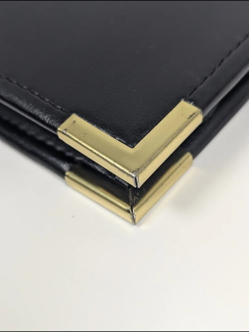 VTG Hazel Leather 3 Ring Zip Portfolio Binder 8”x10.5